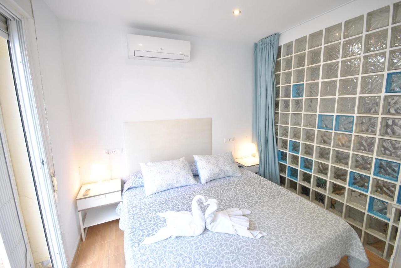Torremolinos:appartement Avec Piscine Et Terrasse Torremolinos