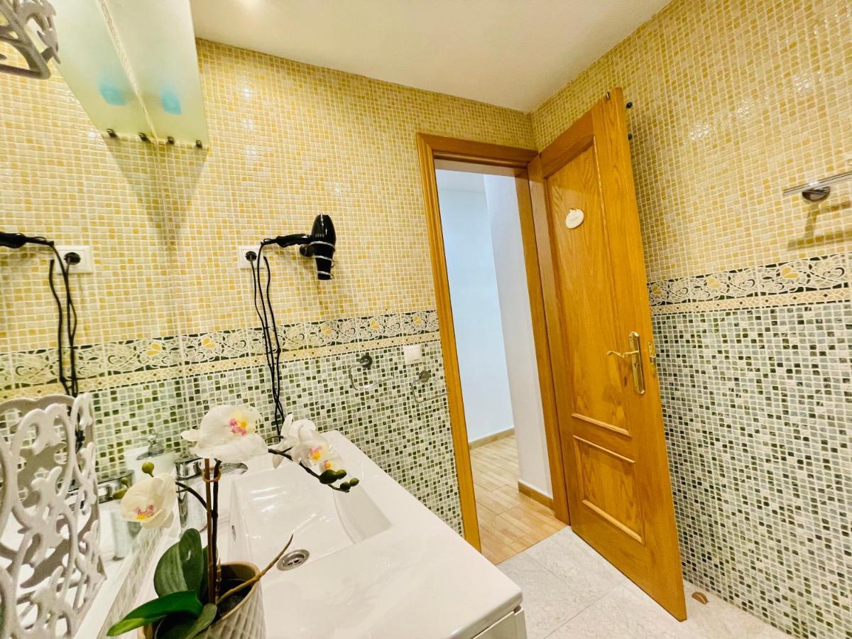 Torremolinos:appartement Avec Piscine Et Terrasse Appartement *